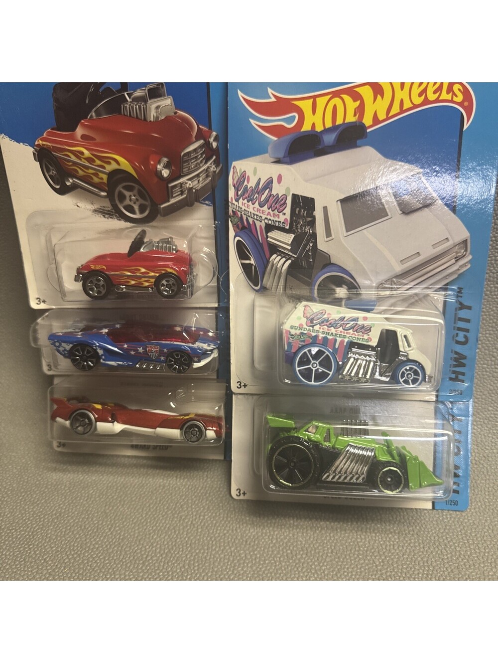 Hot Wheels 2013 HW City Lot Of 5 Cool-one Pedal Driver 4ward Speed Dozer Street